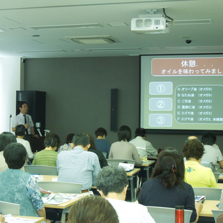 「麻布大学生涯学習講座～シニアライフを活き活きと～」を開催しました