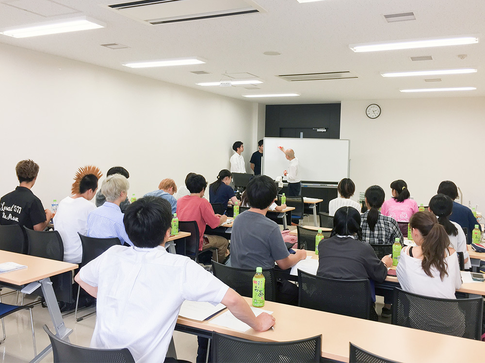 神奈川総合高等学校生徒が大学見学に来校 麻布大学