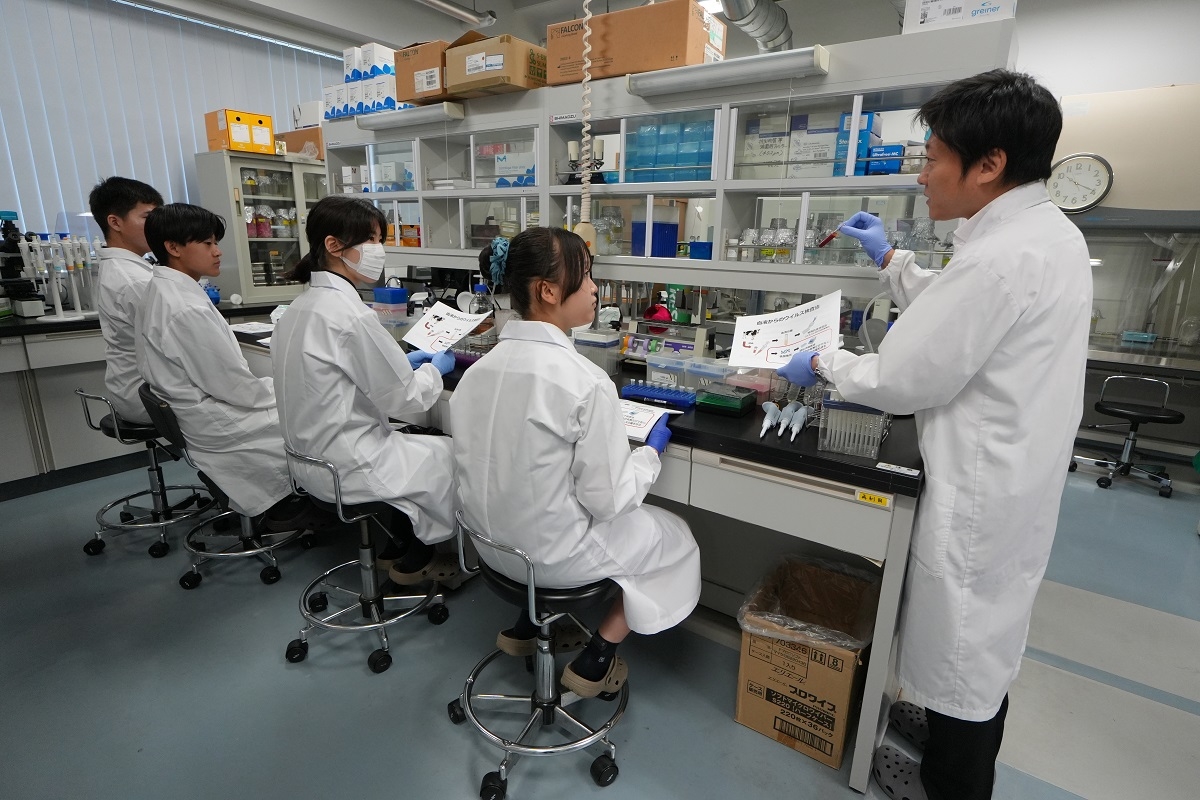 夏休み研究室見学＿獣医学科