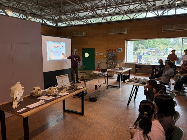 羽村市動物公園、島津教授のお話会