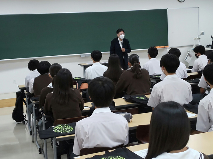 聖パウロ学園生徒が、食品生命科学科・環境科学科開講の「探究ゼミ」の ...