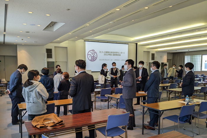 名刺交換会の様子