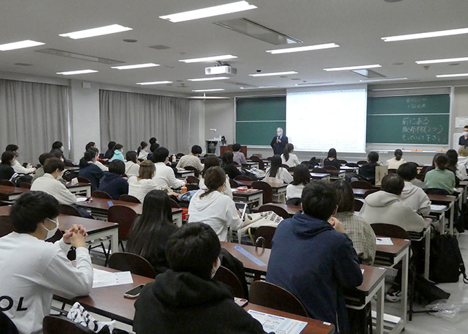 令和2年度新入生向け浅利学長あいさつ2